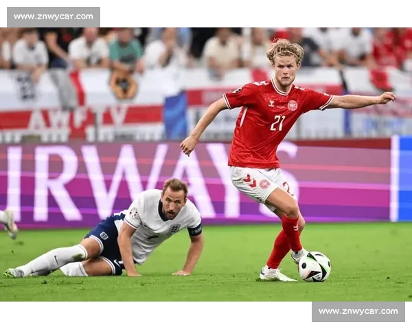 曼联 1 亿欧追逐法鹰锋霸引争议 红魔高价引援又现冤大头风险？